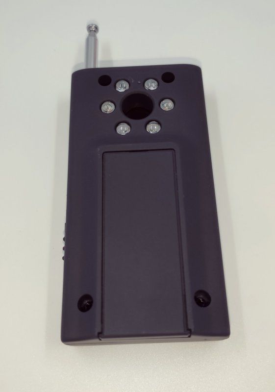 Обнаружитель скрытых видеокамер Детектор скрытых камер жучков XB-68, ИК линза